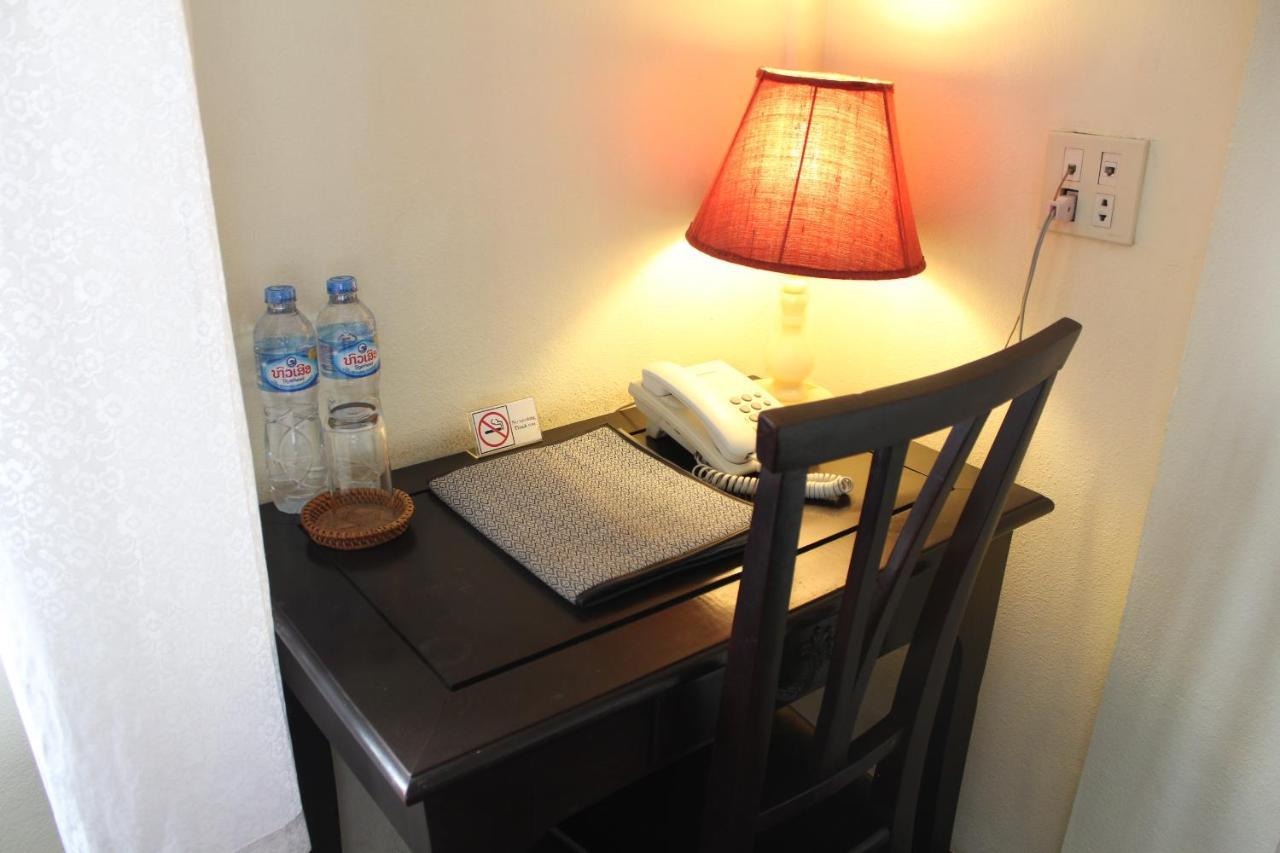 Hotel Khamvongsa เวียงจันทน์ ภายนอก รูปภาพ